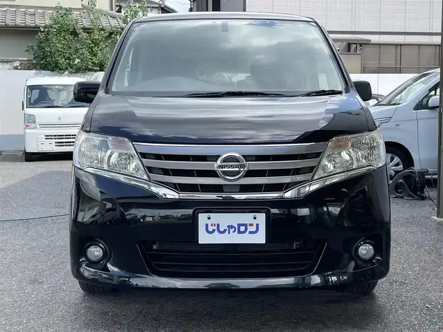 日産 セレナ 20S 滋賀県 2012(平24)年 5万km スーパーブラック (株)IDOMが運営する【じしゃロン草津店】の自社ローン専用車両になりますこちらは現金またはオートローンご利用時の価格です。自社ローンご希望の方は別途その旨お申付け下さい/片側パワースライドドア/フリップダウンモニター（アルパイン）/プッシュスタート/ワンセグテレビ/ドアバイザー/ウィンカーミラー/ETC