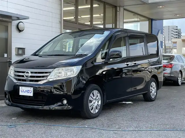 日産 セレナ 20S 滋賀県 2012(平24)年 5万km スーパーブラック (株)IDOMが運営する【じしゃロン草津店】の自社ローン専用車両になりますこちらは現金またはオートローンご利用時の価格です。自社ローンご希望の方は別途その旨お申付け下さい/片側パワースライドドア/フリップダウンモニター（アルパイン）/プッシュスタート/ワンセグテレビ/ドアバイザー/ウィンカーミラー/ETC