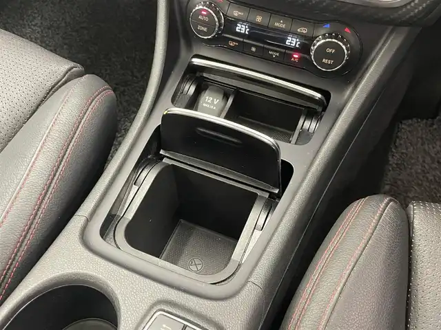 メルセデス・ベンツ Ａ１８０ スポーツ 岡山県 2016(平28)年 5.8万km ノーザンライツブラック レーダーセーフティーパッケージ/レザーエクスクルーシブパッケージ/パノラマガラスSR/ESP/衝突防止アシストプラス/BSA/LKA/Bluetooth/SD USB/フルセグTV/純正コマンドナビ/Rカメラ/レザーシート（ブラック）/シートヒーター/パワーシート/harman/kardon/オートライト/オートワイパー/ACC/ダイナミックセレクト/PDC