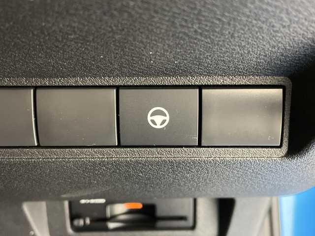 日産 ノート X 新潟県 2020(令2)年 6.7万km ビビットブルー / スーパーブラック 2トーン 純正メモリナビ/　フルセグTV/Bluetooth/AppleCarPlay/USB/プロパイロット/衝突被害軽減ブレーキ/レーンキープアシスト/レーダークルーズコントロール/BSM(ブラインドスポットモニター)/前後コーナーセンサー/インテリジェントルームミラー/ドライブレコーダー/アラウンドビューモニター/ビルトインETC2.0/LEDヘッドライト/オートマチックハイビーム/横滑り防止装置/オートライト/置くだけ充電/ステアリングスイッチ/禁煙車