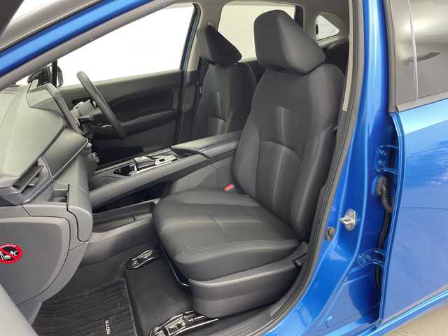 日産 ノート X 新潟県 2020(令2)年 6.7万km ビビットブルー / スーパーブラック 2トーン 純正メモリナビ/　フルセグTV/Bluetooth/AppleCarPlay/USB/プロパイロット/衝突被害軽減ブレーキ/レーンキープアシスト/レーダークルーズコントロール/BSM(ブラインドスポットモニター)/前後コーナーセンサー/インテリジェントルームミラー/ドライブレコーダー/アラウンドビューモニター/ビルトインETC2.0/LEDヘッドライト/オートマチックハイビーム/横滑り防止装置/オートライト/置くだけ充電/ステアリングスイッチ/禁煙車