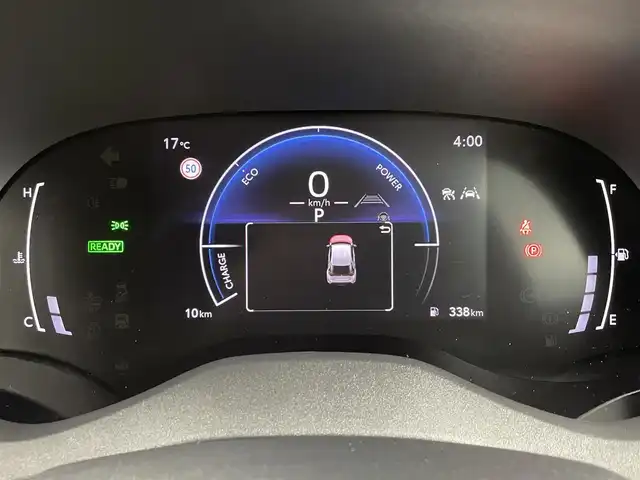 トヨタ ヤリスクロス ハイブリッド Z アドベンチャー 大阪府 2025(令7)年 0.1千km ベージュ トヨタセーフティセンス/　・プリクラッシュセーフティ　PCS/　・レーントレーシングアシスト　LTA/　・レーンディパーチャーアラート　LDA/　・レーダークルーズコントロール　ACC/　・ロードサインアシスト　RSA/　・フロントクロストラフィックアラート　FCTA/　・リアクロストラフィックアラート　RCTA/　・プロアクティブドライビングアシスト　PDA/　・発信遅れ告知機能　TMN/純正8インチディスプレイオーディオ/　Bluetooth/フルセグTV/FM/AM/HDMI/パノラミックビューモニター/バック/フロント/サイドカメラ/LEDオートライト/オートマチックハイビーム　AHB/フォグランプ/ハーフレザーシート/前席シートヒーター/パーキングサポートブレーキ　PSB/ブラインドスポットモニター　BSM/本革巻きステアリング/ステアリングヒーター/スマートキー/ビルトインETC2.0/ウィンカーミラー