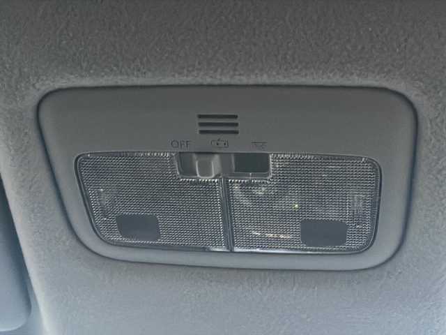 トヨタ シエンタ G 茨城県 2015(平27)年 5.6万km レッドマイカM 社外ナビ/　　【BT/CD/DVD/フルセグ】/フリップダウンモニター/HDMI/前後ドライブレコーダー/両側パワースライドドア/アイドリングストップ/LEDオートライト/純正16インチアルミホイール/ビルトインETC/スマートキー