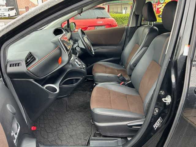 トヨタ シエンタ G クエロ 静岡県 2020(令2)年 2.5万km ブラックマイカ ワンオーナー/両側パワースライドドア/アラウンドビューモニター/Bluetooth/フルセグTV/オートマチックハイビーム/ドライブレコーダー/シートヒーター/スマートキー/衝突被害軽減システム/オートライト/純正ナビ/ETC