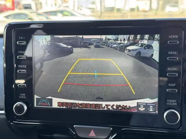 トヨタ ヤリスクロス ハイブリッド Z アドベンチャー 三重県 2022(令4)年 2.6万km ブラックマイカ/プラチナホワイトパールマイカ Weds ADVENTURE MUD VANCE 17インチAW/ TOYO オープンカントリーA/T EXタイヤ/社外バンパーガード/IPFフォグランプ/社外ヒッチメンバー/INNOルーフキャリアベース/社外ルーフラック/YUELANGサイドウォーニング/社外Dリングシャックル/社外スペーサー/社外スタビスペーサー/セーフティセンス/ツートーンカラー(オプション)/寒冷地仕様(オプション)/ブラインドスポットモニター(オプション)/純正8インチディスプレイモニター/・Bluetooth/バックカメラ/クリアランスソナー /レーダークルーズコントロール/mirumoeye前後ドライブレコーダー/運転席パワーシート/前席シートヒーター/ビルトインETC/LEDヘッドランプ/・オートライト/オートマチックハイビーム/LEDフォグランプ/プッシュエンジンスタート/スマートキー×2/新車時保証書/取扱説明書