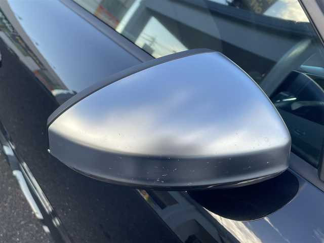 アウディ ＴＴクーペ 2．0 TFSI 長崎県 2015(平27)年 8万km ミトスブラックメタリック 純正ナビ（AM、FM、BT、フルセグ）/MT付きAT/パドルシフト/ETC/デジタルインナーミラー型ドラレコ/ステアリングスイッチ/バーチャルコックピット/電動リアスポイラー/革巻きステアリング/フロアマット/取扱説明書/保証書