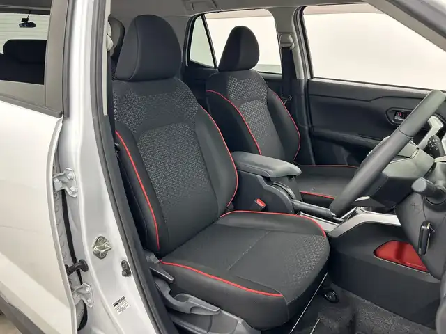 トヨタ ライズ Z 三重県 2021(令3)年 3万km シャイニングホワイトパール /禁煙車//社外SDナビ/　フルセグTV/CD/DVD/BT//バックカメラ//レーダークルーズコントロール//前席シートヒーター//プリクラッシュ//前後コーナーセンサー//アイドリングストップ//前後ドライブレコーダー//オートライト//ETC//革巻きステアリング