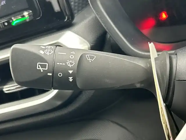 トヨタ ライズ Z 三重県 2021(令3)年 3万km シャイニングホワイトパール /禁煙車//社外SDナビ/　フルセグTV/CD/DVD/BT//バックカメラ//レーダークルーズコントロール//前席シートヒーター//プリクラッシュ//前後コーナーセンサー//アイドリングストップ//前後ドライブレコーダー//オートライト//ETC//革巻きステアリング