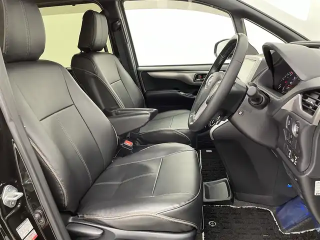 トヨタ ヴォクシー ZS 煌Ⅱ 宮城県 2020(令2)年 7.2万km イナズマスパーキングブラックガラスフレーク 純正10型ナビ /12型後席モニター /両側パワースライドドア /クリアランスソナー　/クルーズコントロール　/プリクラッシュセーフティ/レーンディパーチャーアラート/オートマチックハイビーム/バックモニター　/前後ドライブレコーダー/LEDヘッドランプ/フォグランプ　/フルセグTV /Bluetoothオーディオ/CD/DVD/レザー調シートカバー/禁煙車