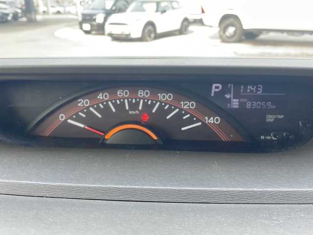 ダイハツ タント L SA 秋田県 2015(平27)年 8.3万km ブラックマイカメタリック ワンオーナー/衝突軽減ブレーキ/キーレス/横滑り防止/純正CDオーディオ