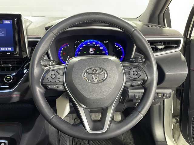 トヨタ カローラ スポーツ ハイブリッドG Z 沖縄県 2019(令1)年 5.4万km ホワイトパールクリスタルシャイン 禁煙車/ワンオーナー/ＴＲＤフルエアロ/トヨタセーフティーセンス/・プリクラクションセーフティー/・車線逸脱抑制機能/純正9インチナビ/・CD／DVD/Bluetooth／フルセグTV/ブラインドスポットモニター/前後ドライブレコーダー/前後コーナーセンサー/純正アルミ/デジタルインナーミラー/ＥＴＣ/スペアキー1本/取扱説明書/保証書