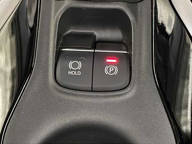 トヨタ カローラ スポーツ ハイブリッドG Z 沖縄県 2019(令1)年 5.4万km ホワイトパールクリスタルシャイン 禁煙車/ワンオーナー/ＴＲＤフルエアロ/トヨタセーフティーセンス/・プリクラクションセーフティー/・車線逸脱抑制機能/純正9インチナビ/・CD／DVD/Bluetooth／フルセグTV/ブラインドスポットモニター/前後ドライブレコーダー/前後コーナーセンサー/純正アルミ/デジタルインナーミラー/ＥＴＣ/スペアキー1本/取扱説明書/保証書