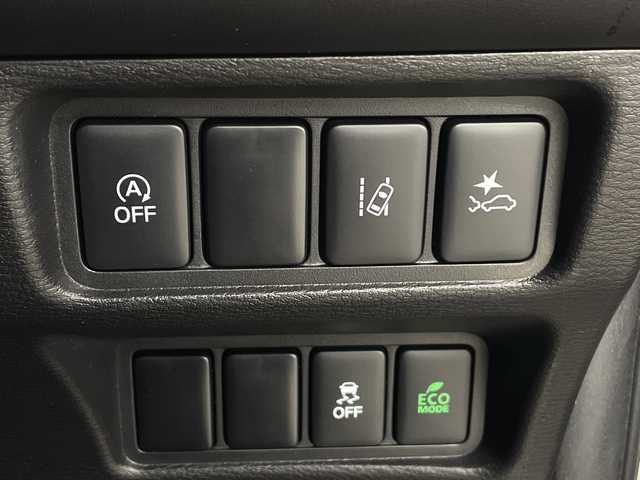 三菱 デリカＤ：５ P 鹿児島県 2019(平31)年 8.7万km ウォームホワイトパール 純正ナビ　/（フルセグ/Bluetooth/CD/DVD/AM/FM）/フリップダウンモニター　/全周囲カメラ　/ブラインドスポットモニター　/レーダークルーズコントロール　/パドルシフト　/パワーシート　/オートハイビーム/両側パワースライドドア　/ＥＴＣ　/前後ドライブレコーダー/シートヒーター/オートブレーキホールド/AC100V/プッシュスタートボタン/保証書/取扱説明書/スペアキー1本