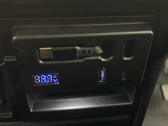 三菱 デリカＤ：５ P 鹿児島県 2019(平31)年 8.7万km ウォームホワイトパール 純正ナビ　/（フルセグ/Bluetooth/CD/DVD/AM/FM）/フリップダウンモニター　/全周囲カメラ　/ブラインドスポットモニター　/レーダークルーズコントロール　/パドルシフト　/パワーシート　/オートハイビーム/両側パワースライドドア　/ＥＴＣ　/前後ドライブレコーダー/シートヒーター/オートブレーキホールド/AC100V/プッシュスタートボタン/保証書/取扱説明書/スペアキー1本