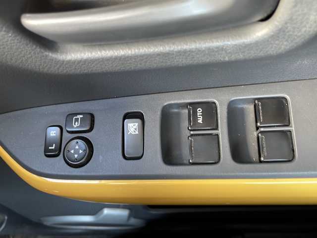 マツダ フレア クロスオーバー XG 静岡県 2016(平28)年 3.8万km アクティブイエロー/ブラック2トーン プッシュスタート/パワーステアリング/パワーウィンドウ/アイドリングストップ/スマートキー/シートヒーター/オートライト/キセノンヘッドライト/横滑り防止装置/衝突被害軽減システム/バニティミラー/電動格納ミラー