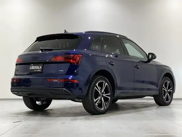 アウディ Ｑ５ 40TDIクワトロ アドバンスド 熊本県 2023(令5)年 1.6万km 青Ｍ 純正メモリナビ（BT/AppleCarPlay）/360°カメラ/バーチャルコックピット/コーナーセンサー/パワーバックドア/パワーシート/シートヒーター/純正20インチアルミホイール/LEDヘッドライト/ACC