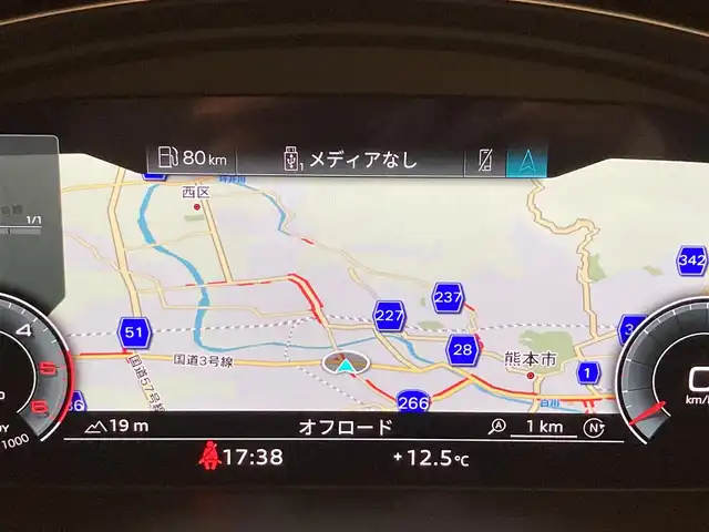 アウディ Ｑ５ 40TDIクワトロ アドバンスド 熊本県 2023(令5)年 1.6万km 青Ｍ 純正メモリナビ（BT/AppleCarPlay）/360°カメラ/バーチャルコックピット/コーナーセンサー/パワーバックドア/パワーシート/シートヒーター/純正20インチアルミホイール/LEDヘッドライト/ACC