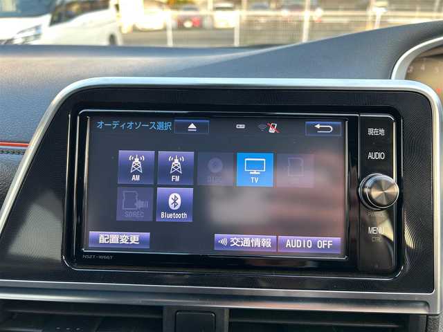 トヨタ シエンタ G 熊本県 2017(平29)年 4.5万km ブラックマイカ ワンオーナー/衝突軽減ブレーキ/レーンキープアシスト/プッシュスタート/純正ナビ/（CD・DVD・フルセグTV・BTオーディオ・SD）/バックカメラ/ETC/前後ドライブレコーダー/両側パワースライドドア/横滑り防止装置/ウィンカーミラー/純正フロアマット/純正ドアバイザー/新車保証書/取扱説明書/スマートスペアキー×1本