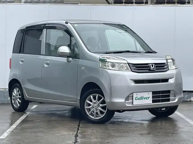 ホンダ ライフ G 青森県 2011(平23)年 6.9万km アラバスターシルバーメタリック 4WD/社外SDナビ/[FM/AM/CD/USB]/ワンセグテレビ/バックカメラ/ETC/ヘッドライトレベライザー/社外13インチAW付きサマータイヤ積込/リモコンキー/ミラーヒーター/電動格納ミラー/純正フロアマット/ドアバイザー/保証書/取扱説明書