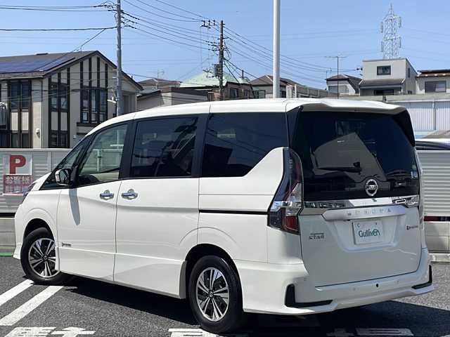 日産 セレナ e－パワー ハイウェイスター V 東京都 2021(令3)年 5.6万km ブリリアントホワイトパール 日産純正10インチナビ/【TV/Bluetooth/DVD/CD/SD】/プロパイロット/レーダークルーズコントロール/エマージェンシーブレーキ/車線逸脱警報装置/ブラインドスポットモニター/両側パワースライドドア/ナビ連動型ドライブレコーダー/クリアランスソナー/プッシュスタート/スマートキー×2/ステアリングスイッチ/オートホールド