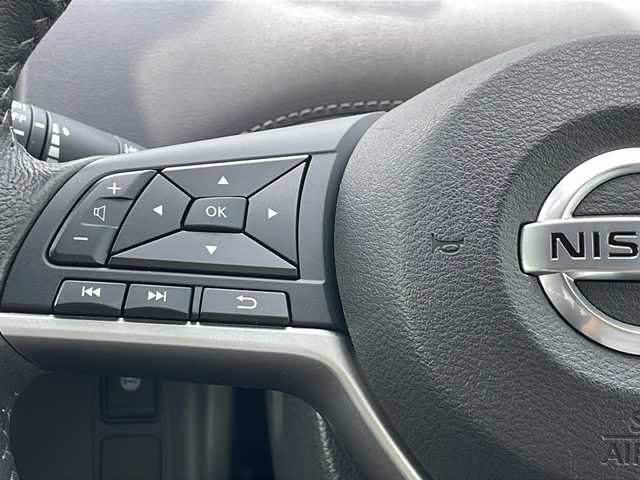 日産 セレナ e－パワー ハイウェイスター V 山口県 2020(令2)年 3.9万km ブリリアントホワイトパール 純正１０型ナビ/両側パワスラ/全方位カメラ/ドラレコ（前後）/レザーハンドル/フルセグTV/コーナーセンサー/クルーズコントロール/ブラインドスポットモニター/エマージェンシーブレーキ/横滑り防止装置