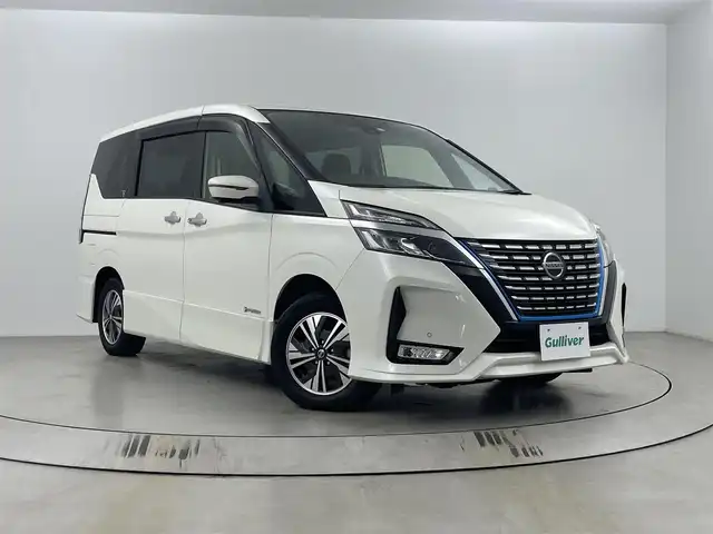 日産 セレナ e－パワー ハイウェイスター V 埼玉県 2020(令2)年 3.9万km ブリリアントホワイトパール 純正１０型ナビ/全方位カメラ/前後ドライブレコーダー/ブラインドスポットモニター/ETC/クルーズコントロール/レーンキープアシスト/エマージェンシーブレーキ/コーナーセンサー/両側パワースライドドア/横滑り防止装置/ロールサンシェード/LEDヘッドライト/フォグランプ/純正アルミホイール/純正フロアマット/プッシュスタート/スマートキー