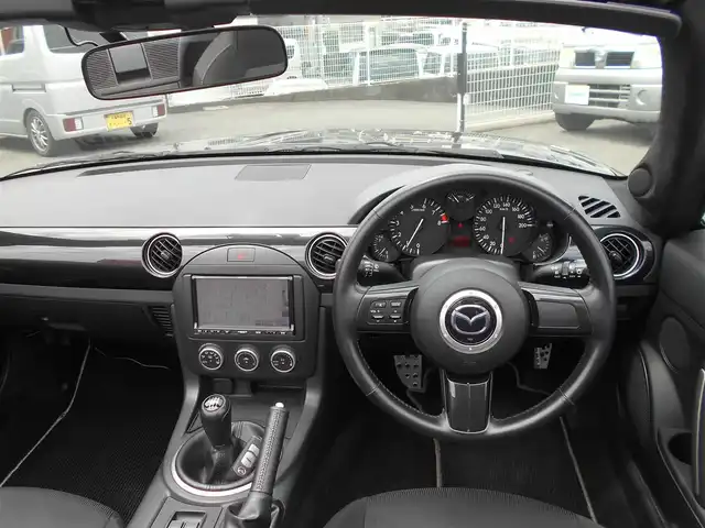 マツダ ロードスター RS 福岡県 2014(平26)年 3.8万km メテオグレーマイカ ロードスター・RS・6F/車検R8年5月16日/登録時走行距離（38063km）/AutoExe(ストリートスポーツサス.キット)/R6年11月16日取付ディーラー記録簿有り/社外SDナビ・フルセグTV（AVN-7500S)/DVDビデオ再生可・bluetooth/社外バックカメラ/スマートキー/HIDヘッドライト/ステアリングスイッチ/純正アルミホイール16