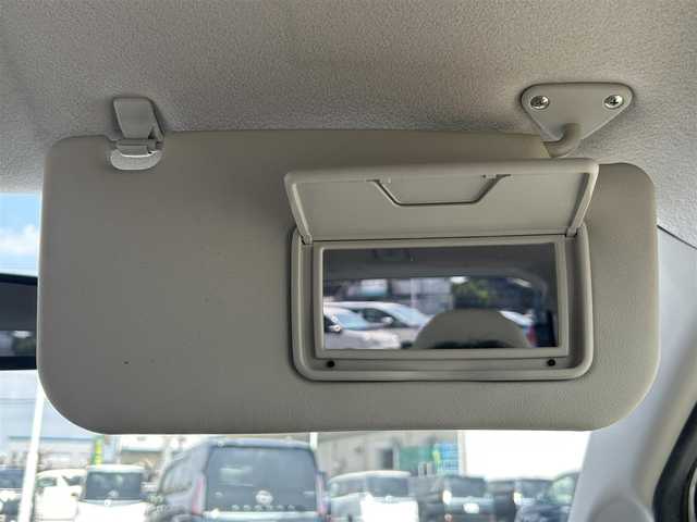 日産 デイズ X 岡山県 2015(平27)年 7.5万km ホワイトパール 登録時走行距離74157km/純正ナビ/フルセグTV(AM.FM.CD.TV.BT)/全方位カメラ/アイドリングストップ/14インチ社外AW/スマートキー/プッシュスタート/ドアバイザー/ウィンカーミラー