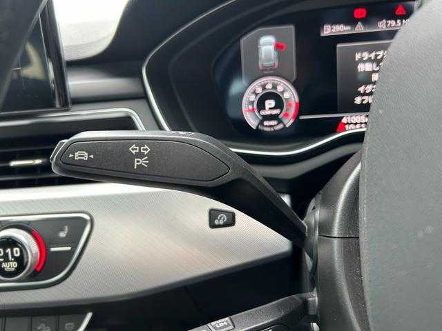 アウディ Ａ４ オールロードクワトロ 埼玉県 2021(令3)年 4.1万km 白 ラグジュアリーＰ/黒革/純正HDDナビ/(Bluetooth/USB/CD/DVD)/マトリクスＬＥＤヘッドライトＰ/全周囲カメラ/パークアシスト/ワイヤレスチャージ/オートテールゲート/ＥＴＣ