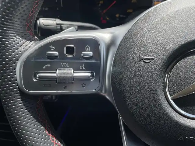 メルセデス・ベンツ Ｍ・ベンツ ＧＬＢ２００ｄ 4マチック AMGライン 東京都 2021(令3)年 2.1万km 青 4WD/純正ナビ/フルセグTV/360°カメラ/ハーフレザーシート/シートヒーター/ACC/ETC/BSM/レーンキープ/スマートキー/道路標識アシスト/アクティブブレーキアシスト/アテンションアシスト/レーンチェンジアシスト