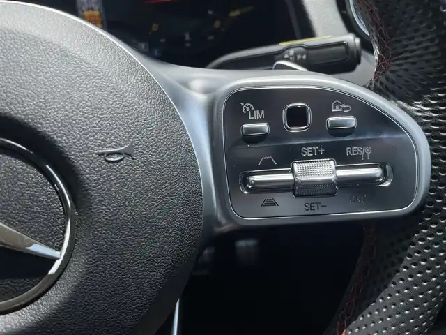 メルセデス・ベンツ Ｍ・ベンツ ＧＬＢ２００ｄ 4マチック AMGライン 東京都 2021(令3)年 2.1万km 青 4WD/純正ナビ/フルセグTV/360°カメラ/ハーフレザーシート/シートヒーター/ACC/ETC/BSM/レーンキープ/スマートキー/道路標識アシスト/アクティブブレーキアシスト/アテンションアシスト/レーンチェンジアシスト