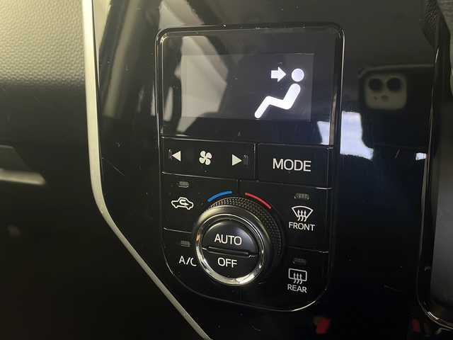 トヨタ タンク カスタムG 栃木県 2019(令1)年 3.7万km レーザーブルークリスタルシャイン 純正SDナビ/・AM/FM/CD/DVD/フルセグ/SD/BT/スマートアシスト/・衝突軽減ブレーキ/・先行車発進お知らせ/・コーナーセンサー/・車線逸脱警報/・オートハイビーム/アラウンドビューモニター/両側電動スライドドア/クルーズコントロール/前側純正ドライブレコーダー/アイドリングストップ/純正マット/ドアバイザー/保証書