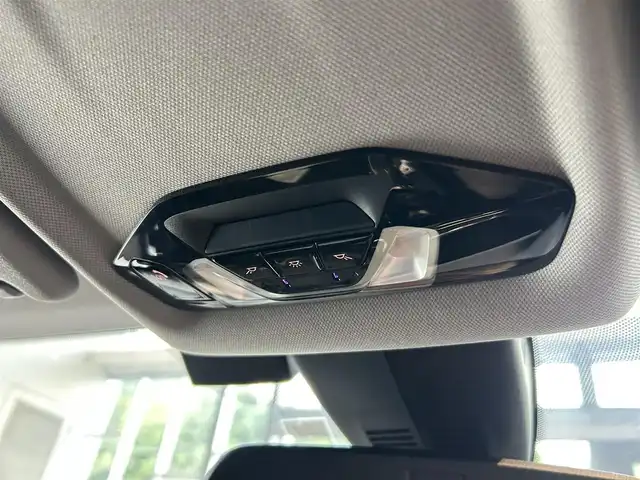 ＢＭＷ ＢＭＷ １１８ｄ プレイ 大阪府 2021(令3)年 2.3万km 黒 登録時走行距離：22304km/ブラインドスポットモニター/純正ナビゲーション/パワーバックドア/バックカメラ/Bluetooth/クルーズコントロール/パワーシート/シートメモリ/パーキングアシスト/レベライザー/インテリジェントセーフティ/スマートキー