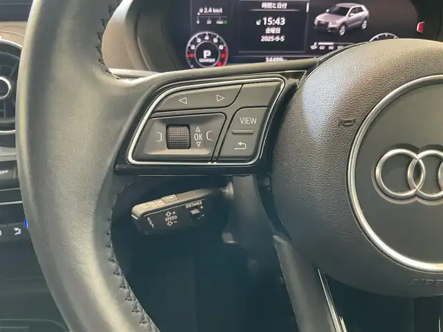 アウディ Ｑ２ 30TFSIスポーツ 熊本県 2018(平30)年 3.5万km 赤 ・スマートキー/・プッシュスタート/・パーキングエイド/・距離警告/・Audiプレセンス/・Audiサイドアシスト/・Audiアクティブレーンアシスト/・休憩の推奨/・ハイビームアシスト/・クルーズコントロール(追従式)/・シートヒーター /・純正メモリナビ/　【DVD・Bluetooth・USB・SD・AUX】/・フルセグTV/・バックカメラ/・バーチャルコクピット/・ドライブレコーダー(前方録画)/・パワーバックドア/・LEDヘッドランプ/・保証書/取説