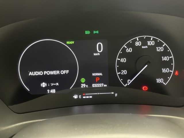 ホンダ ヴェゼル ハイブリッド e:HEV Z 宮崎県 2021(令3)年 3.3万km サンドカーキパール 〇禁煙車/〇純正9型ナビ/〇BT/USB/フルセグTV/〇AppleCarPlay/〇360度カメラ/〇置くだけ充電器/〇パワーバックドア/〇シートヒーター(D/N)/〇ハーフレザーシート/〇ステアリングヒーター/〇ACC/〇前方ドラレコ/〇ETC2.0/〇オートライト/〇オートハイビーム/〇純正18インチAW/〇純正フロアマット/〇スマートキー/〇プッシュスタート/〇LEDヘッドライト/〇パドルシフト/〇電格ミラー