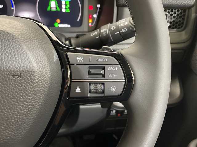 ホンダ ステップワゴン eHEV エアー EX 愛媛県 2025(令7)年 0.1千km プラチナホワイトパール 登録済未使用車/11.4インチナビHonda CONNECTナビ /フルセグ/Bluetooth/バックカメラ/衝突被害軽減ブレーキ/レーンアシスト/アダクティブクルーズコントロール/両側電動スライドドア/電動リアゲート/ＤＮ席シートヒーター/ＢＳＭ/前後コーナーセンサー/オットマン/禁煙車