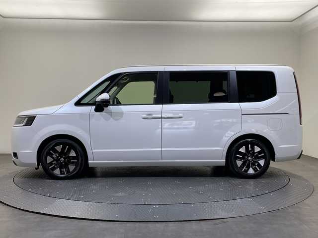 ホンダ ステップワゴン eHEV エアー EX 愛媛県 2025(令7)年 0.1千km プラチナホワイトパール 登録済未使用車/11.4インチナビHonda CONNECTナビ /フルセグ/Bluetooth/バックカメラ/衝突被害軽減ブレーキ/レーンアシスト/アダクティブクルーズコントロール/両側電動スライドドア/電動リアゲート/ＤＮ席シートヒーター/ＢＳＭ/前後コーナーセンサー/オットマン/禁煙車