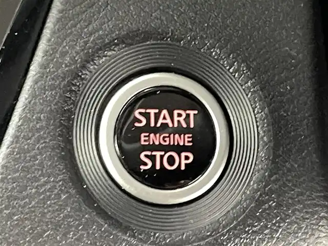 日産 ルークス HWS X プロパイロットED 熊本県 2024(令6)年 0.8万km ブラック 社外８インチナビAVIC-RQ911（ＣＤ・ＤＶＤ・フルセグ・ＢＴ・ＳＤ）/アラウンドビューモニター/社外前後ドライブレコーダー　/ＥＴＣ　/両側パワースライドドア　/レーダークルーズコントロール　/プロパイロット　/エマージェンシーブレーキ/車線逸脱警報/車線逸脱防止支援システム/先行車発進お知らせ機能/標識認識機能/ふらつき警報機能/前後クリアランスソナー/アイドリングストップ/横滑り防止/電動パーキング/ブレーキホールド/純正フロアマット/純正１４インチAW/オートライト/オートマチックハイビーム/LEDヘッドライト/フォグランプ/スマートキー/プッシュスタート/スペアキー1本/保証書/取扱説明書