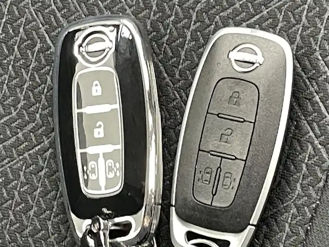 日産 ルークス HWS X プロパイロットED 熊本県 2024(令6)年 0.8万km ブラック 社外８インチナビAVIC-RQ911（ＣＤ・ＤＶＤ・フルセグ・ＢＴ・ＳＤ）/アラウンドビューモニター/社外前後ドライブレコーダー　/ＥＴＣ　/両側パワースライドドア　/レーダークルーズコントロール　/プロパイロット　/エマージェンシーブレーキ/車線逸脱警報/車線逸脱防止支援システム/先行車発進お知らせ機能/標識認識機能/ふらつき警報機能/前後クリアランスソナー/アイドリングストップ/横滑り防止/電動パーキング/ブレーキホールド/純正フロアマット/純正１４インチAW/オートライト/オートマチックハイビーム/LEDヘッドライト/フォグランプ/スマートキー/プッシュスタート/スペアキー1本/保証書/取扱説明書