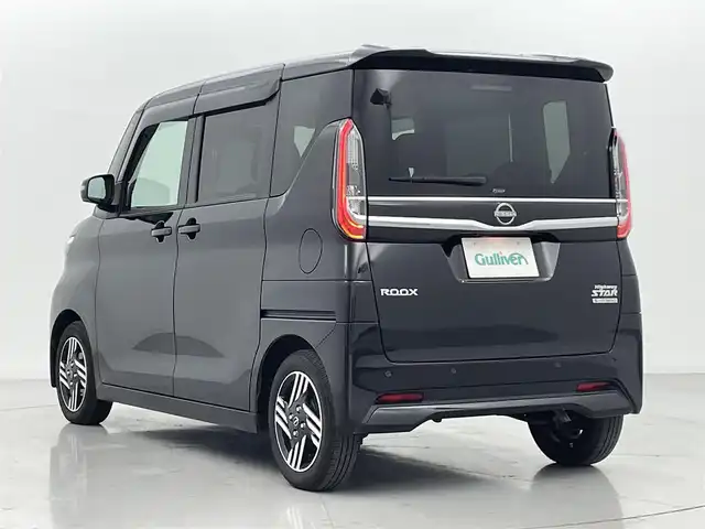 日産 ルークス HWS X プロパイロットED 熊本県 2024(令6)年 0.8万km ブラック 社外８インチナビAVIC-RQ911（ＣＤ・ＤＶＤ・フルセグ・ＢＴ・ＳＤ）/アラウンドビューモニター/社外前後ドライブレコーダー　/ＥＴＣ　/両側パワースライドドア　/レーダークルーズコントロール　/プロパイロット　/エマージェンシーブレーキ/車線逸脱警報/車線逸脱防止支援システム/先行車発進お知らせ機能/標識認識機能/ふらつき警報機能/前後クリアランスソナー/アイドリングストップ/横滑り防止/電動パーキング/ブレーキホールド/純正フロアマット/純正１４インチAW/オートライト/オートマチックハイビーム/LEDヘッドライト/フォグランプ/スマートキー/プッシュスタート/スペアキー1本/保証書/取扱説明書