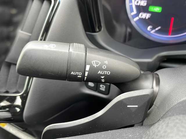 トヨタ クラウン ハイブリッド G－エグゼクティブ Four 岩手県 2020(令2)年 7万km プレシャスシルバー トヨタプレミアムサウンド　リアコンフォートＰＫＧ　ナビ　全周囲Ｃ　メモリ付電動黒本革シート　ＨＵＤ　Ｑｉワイヤレス充電　エアシートヒーター　ＢＳＭ　純正エンスタ　オートパーキングアシスト　ＡＣ１００Ｖ