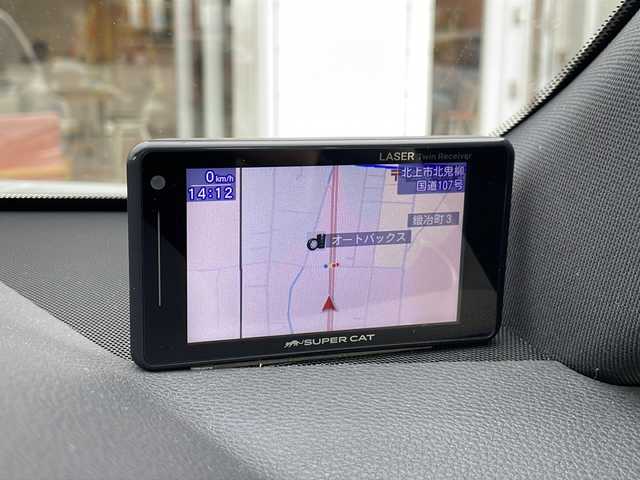 トヨタ クラウン ハイブリッド G－エグゼクティブ Four 岩手県 2020(令2)年 7万km プレシャスシルバー トヨタプレミアムサウンド　リアコンフォートＰＫＧ　ナビ　全周囲Ｃ　メモリ付電動黒本革シート　ＨＵＤ　Ｑｉワイヤレス充電　エアシートヒーター　ＢＳＭ　純正エンスタ　オートパーキングアシスト　ＡＣ１００Ｖ