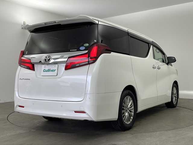 トヨタ アルファード G 兵庫県 2019(平31)年 5.9万km ホワイトパールクリスタルシャイン ・ALPINE製9インチナビ＆フルセグ＆BT＆DVD/・ALPINE製10.1インチフリップダウンモニター/・バックカメラ/・革シート/・シートヒーター/・エアーシート/・両側パワースライドドア/・バックカメラ/・トヨタセーフティーセンス/・プリクラッシュセーフティ/・レーダークルーズコントロール/・レーントレーシングアシスト/・パーキングサポートブレーキ/・ロードサインアシスト/・先行車発進告知/・オートマチックハイビーム/・クリアランスソナー/・ナノイー/・前後ドライブレコーダー/・ビルトインETC/・LEDヘッドライト/・フォグ/・オートライト/・純正17インチアルミホイール/・電動パーキングブレーキ/・オートブレーキホールド/・自動防眩ミラー/・W＋サイドエアバック/・カーテンエアバック