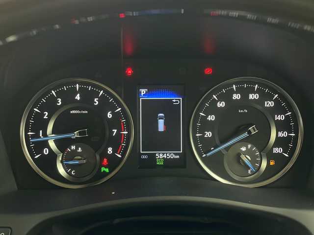 トヨタ アルファード G 兵庫県 2019(平31)年 5.9万km ホワイトパールクリスタルシャイン ・ALPINE製9インチナビ＆フルセグ＆BT＆DVD/・ALPINE製10.1インチフリップダウンモニター/・バックカメラ/・革シート/・シートヒーター/・エアーシート/・両側パワースライドドア/・バックカメラ/・トヨタセーフティーセンス/・プリクラッシュセーフティ/・レーダークルーズコントロール/・レーントレーシングアシスト/・パーキングサポートブレーキ/・ロードサインアシスト/・先行車発進告知/・オートマチックハイビーム/・クリアランスソナー/・ナノイー/・前後ドライブレコーダー/・ビルトインETC/・LEDヘッドライト/・フォグ/・オートライト/・純正17インチアルミホイール/・電動パーキングブレーキ/・オートブレーキホールド/・自動防眩ミラー/・W＋サイドエアバック/・カーテンエアバック