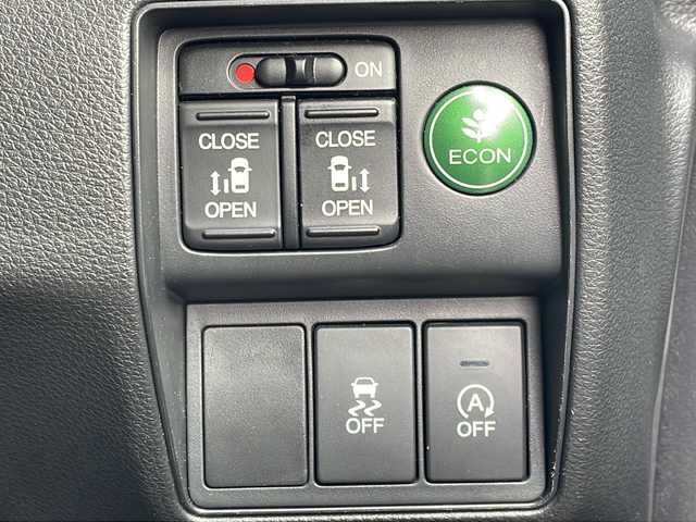 ホンダ オデッセイ アブソルート EX 青森県 2014(平26)年 10.2万km プレミアムヴィーナスブラックP 4WD/純正8ナビインチナビ・フルセグTV/CD・DVD・Bluetooth・SD/バックカメラ/両側パワースライドドア/合皮コンビシート/運転席パワーシート/あんしんパッケージ/衝突軽減ブレーキ/クルーズコントロール/ブラインドスポットインフォメーション/ビルトインETC/前方ドライブレコーダー/LEDヘッドライト/フォグランプ/BLITZ車高調/純正17インチアルミ