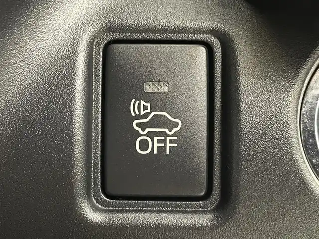 トヨタ ノア ハイブリッド Si ダブルバイビー 福島県 2018(平30)年 10万km ホワイトパールクリスタルシャイン トヨタセーフティセンス/純正9インチナビ/・フルセグ/TV/CD/DVD/BT/FM/AM/バックカメラ/両側パワースライドドア/LEDヘッドライト/・フォグライト/シートヒーター/社外BBSアルミホイール付きサマータイヤ/ステアリングスイッチ/ドラレコ前後/純正ビルドインETC2.0/プッシュスタート/・スマートキー