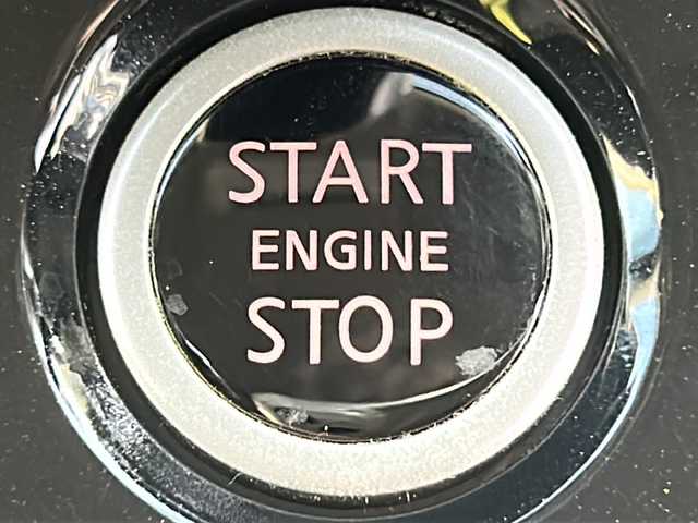 日産 セレナ ハイウェイスターVセレクションⅡ 茨城県 2019(令1)年 6.5万km ブリリアントホワイトパール ワンオーナー/純正9インチメモリナビ【MM318D-L】/(地デジTV・CD・DVD・BT・ラジオ再生)/後席用フリップダウンモニター/アラウンドビューモニター/両側パワースライドドア/プロパイロットシステム/衝突軽減ブレーキ/レーンキープアシスト/コーナーセンサー/前後ドライブレコーダー/ETC/オートライト/LEDヘッドライト/純正16inアルミホイール/純正フロアマット/スマートキー/スペアキー/取扱説明書/保証書