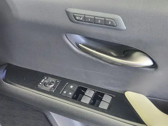 レクサス ＵＸ 250h Fスポーツ 愛知県 2019(令1)年 4.8万km ヒートブルーコントラストレイヤリング 純正ナビ/バックカメラ/レザーシート/プリクラッシュセーフティ/レーダークルーズコントロール/純正18インチアルミホイール/フルセグTV/ドライブレコーダー/シートヒーター/スマートキー/プッシュスタート/電動格納ミラー/ETC/Bluetooth/CS/DVD/LEDヘッドライト