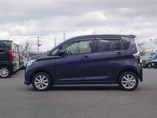 日産 デイズ ハイウェイスターX 山形県 2017(平29)年 8.2万km プレミアムパープルP 4WD/純正SDナビ/　　【CD DVD BD BT フルセグ USB AUX】/全周囲カメラ/HIDオートライト/シートヒーター/純正14インチアルミホイール/ドライブレコーダー/アイドリングストップ/ステアリングスイッチ/電動格納ウィンカーミラー/フォグランプ/スマートキー