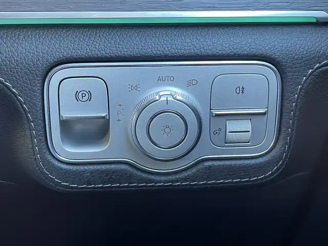 メルセデス・ベンツ ＧＬＳ４００ｄ 4マチック AMGライン 東京都 2021(令3)年 3.9万km ダイヤモンドホワイト パノラミックスライディングルーフ/純正ナビ/DTV/360°カメラ/ブルメスターサウンド/レザーシート/シートベンチレーション/シートヒーター/HUD/レーダーセーフティ/ACC/BSM/レーンキープ/前後ドライブレコーダー/ETC